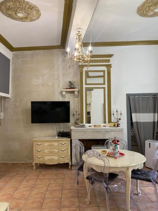 Magnifique Appartement Plein Coeur Avignon Intra-Muros Zewnętrze zdjęcie
